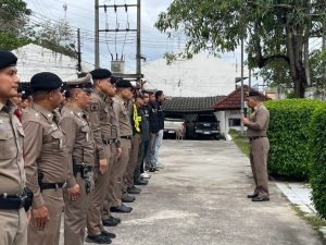 พันตำรวจเอกต่อลาภ เล็งฮะ ผู้กำกับการสถานีตำรวจภูธรมายอ จัดอบรม เรื่อง ข้าราชการตำรวจพึงปฏิบัติตนเพื่อรักษาจริยธรรม และจรรยาบรรณของตำรวจ