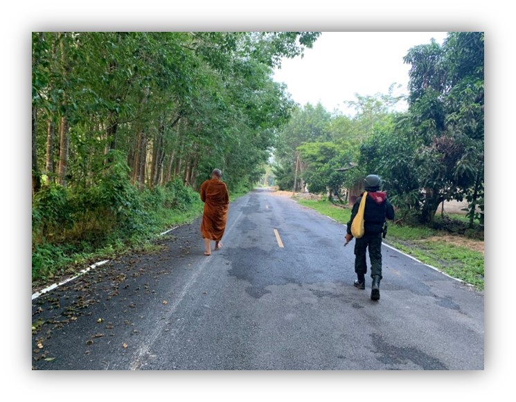 รักษาความปลอดภัยพระสงฆ์บิณฑบาต